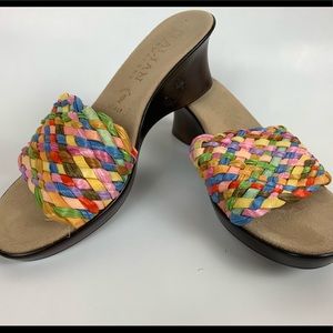 Women's Italian Shoemaker. Size 6.5. Colorful